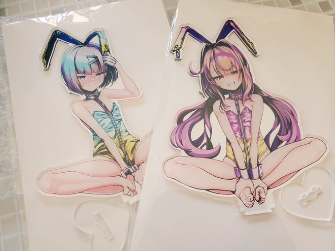 コミケで販売予定のうちの子アクスタ届きました～!かわええ～🥰🥰🥰 