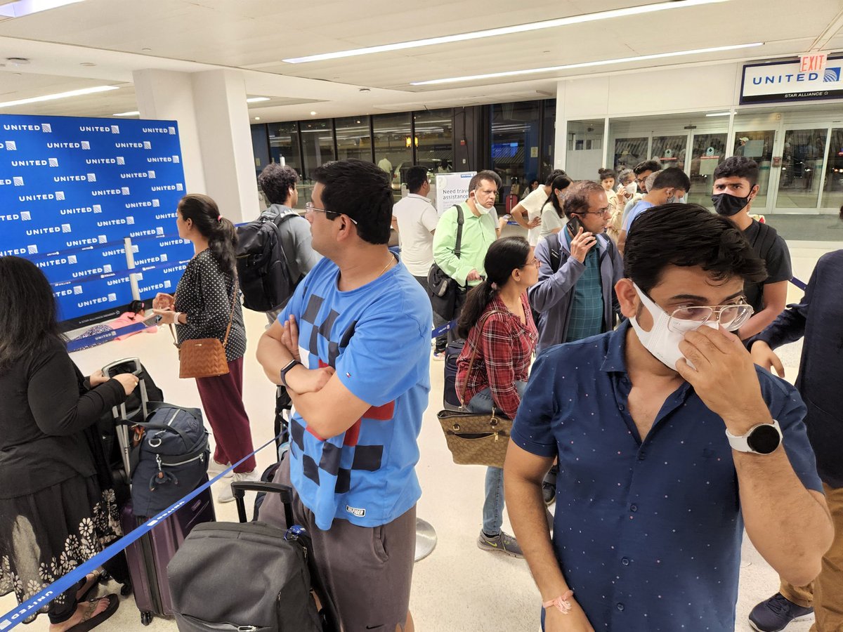 singhalashish's tweet photo. @united We are patient. But your ground operations are horrible, we have over 100 people waiting to get their options and your service counters reps keep leaving https://t.co/ONv38lxA6Y