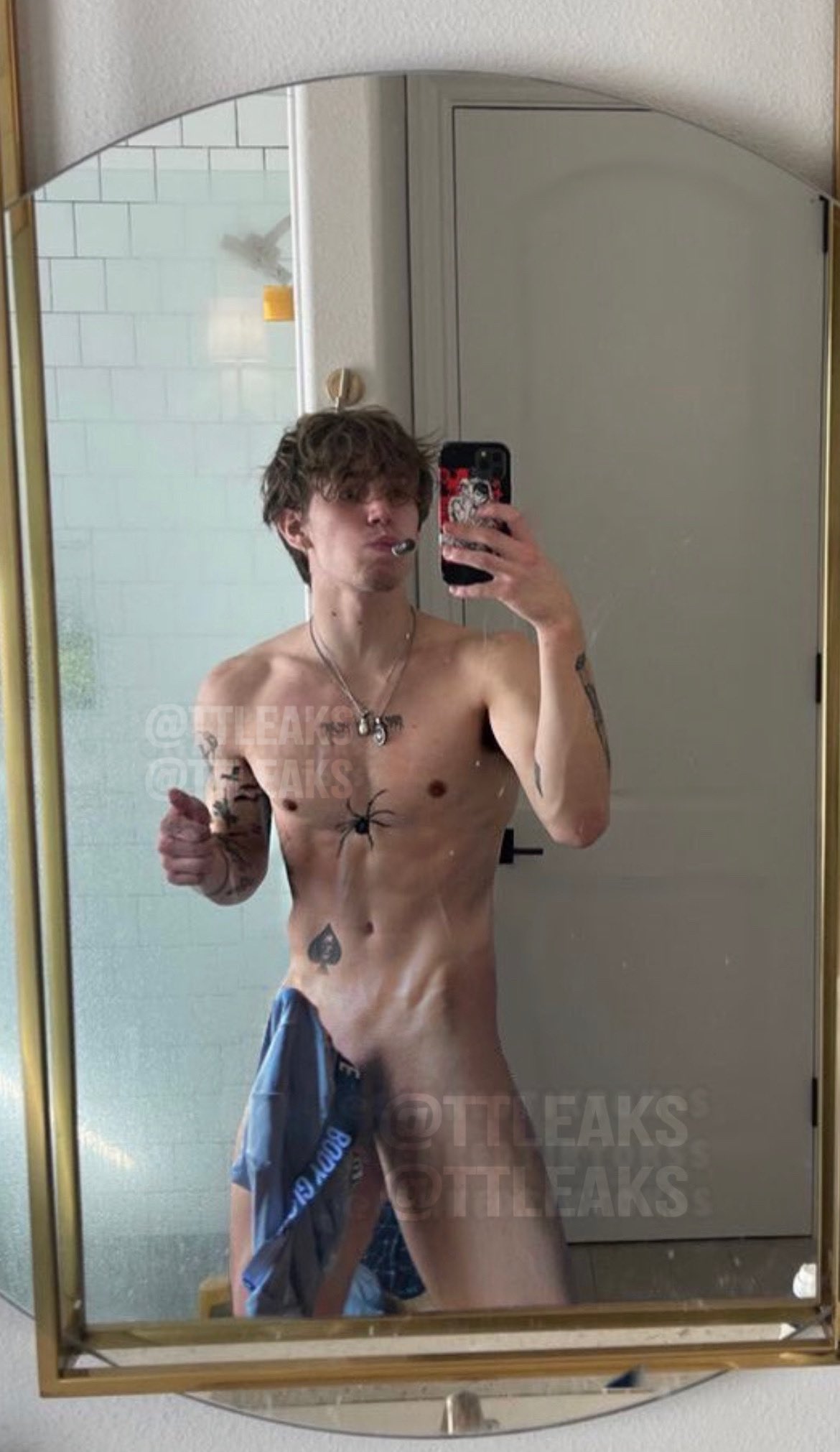 Celeb & TT Leaked Pics on X: VINNIE HACKER LEAKED ( dm photos of leaked  celebstiktokers - credits will be given. ) vinniehacker leakteens  leakedtiktokers leaked dick tiktokleak t.coYs5bUJrCPq  X