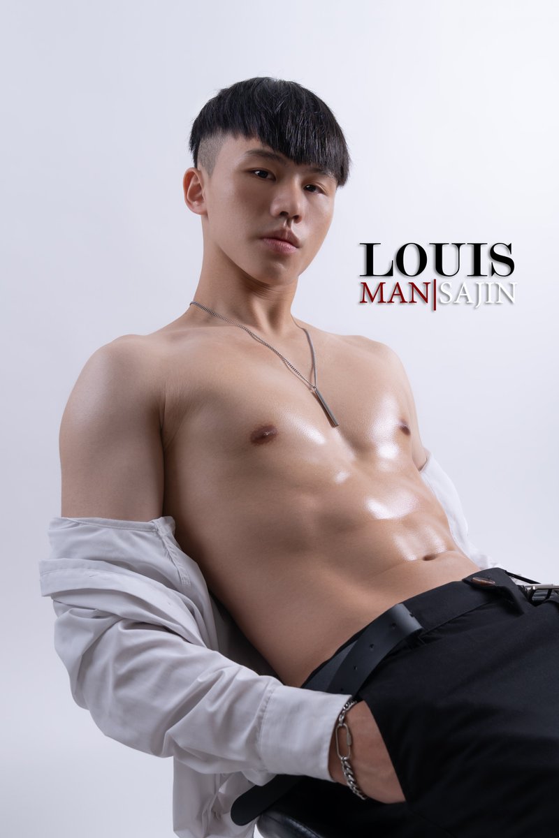 MAN_SAJIN's tweet photo. 《路易》ft. @Louis_1_8_

感謝路易的支持，超專業的麻豆，前一秒還在聊天下一秒可以立馬進入狀態。而且又超高顏值😍

#MAN_SAJIN #異男盛殿 #亞洲男孩 #男體寫真 #人像攝影 #紀錄青春 #photography https://t.co/imuYH6hdyg