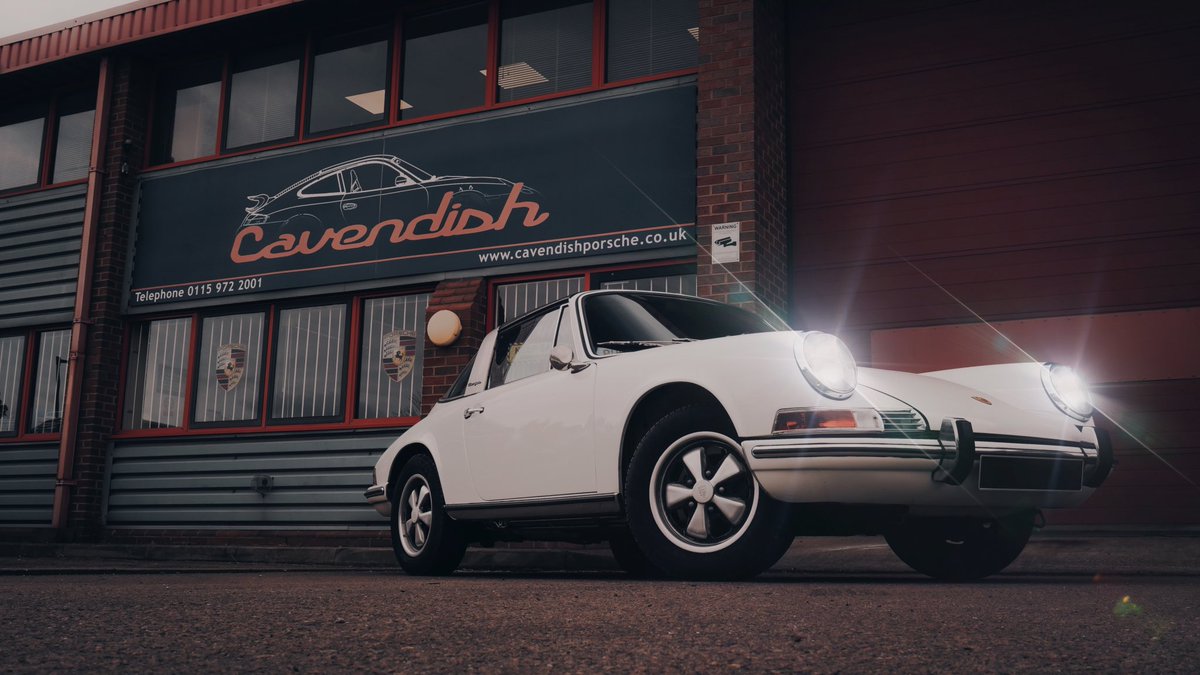 A beauty of a 911 Targa, sadly with a cold start issue. In for full diagnostics, treatment and cure! Just back from a dawn test drive.

#Porsche #Service #LongEaton #Nottingham #CavendishPorsche #ClassicPorsche #DawnDrive #RetroPorsche #Classic911 #911Targa