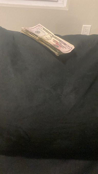 I just couldn&rsquo;t figure out what I spent 13,000 on! Awww #SLR https://t.co/YGWTPyCONj<a href="/tag/slr"class="tags"><span>#slr</span></a>