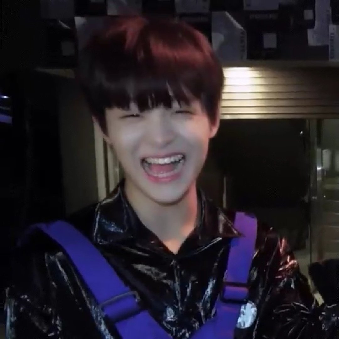 jihoondoes's tweet photo. hello ! this is a new account dedicated to treasure's co-leader and main vocalist, park jihoon !! i hope u guys welcome me well and please turn on notifs and rt so i can find more fellow aiurs and teumes 💙

#JIHOON #TREASURE #지훈 #트레저 #teufind https://t.co/w8dgkXPM9L