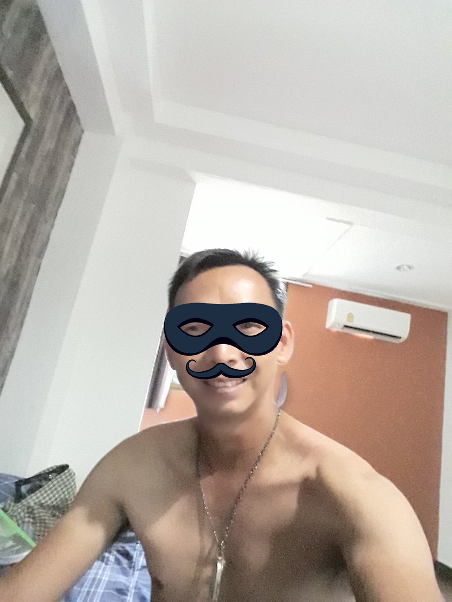 พ่อค้าทอดมันกุ้ง tweet media
