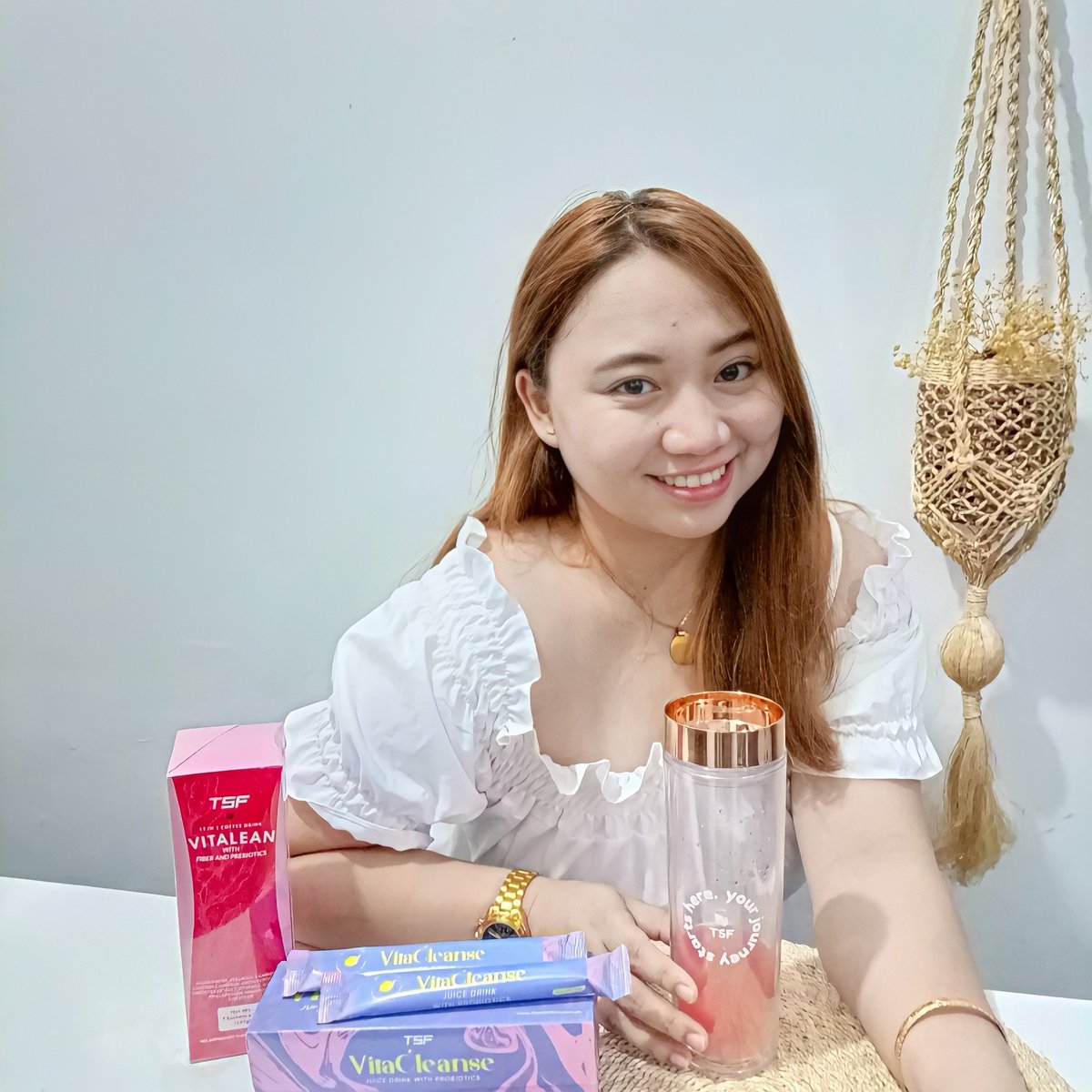 jilllyks's tweet photo. Goodbye snack attacks! ✨
Sharing to you my newest discoveries to a healthy gut with The Slim Firm Vitalean! 

🌼Watch my Reels on IG: @lazzlyka 

#TheSlimFirm #TSFVitalean #SecrettoaHealthyGut https://t.co/3r0R7yfVZD