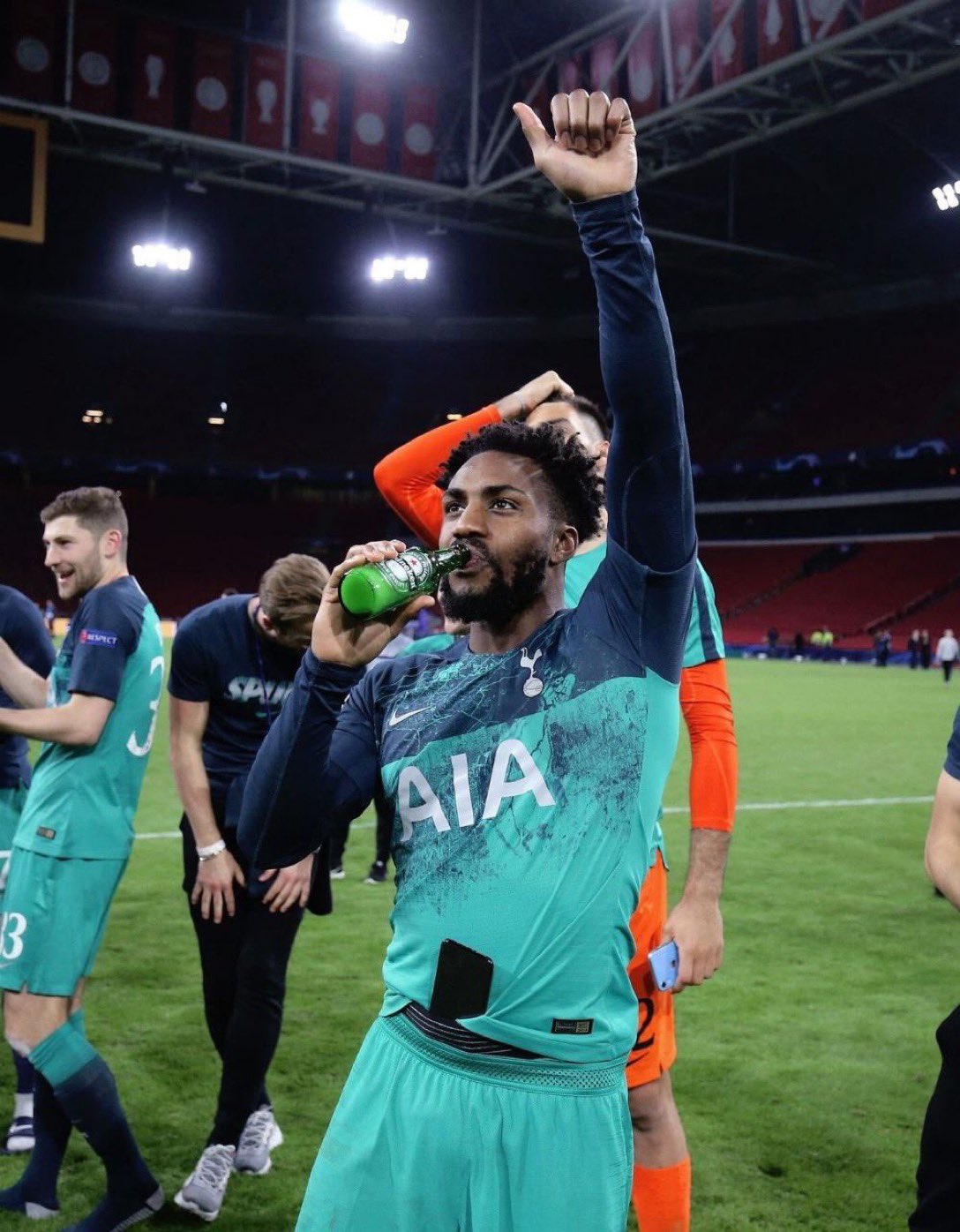 Happy birthday Danny Rose

Forever welcome  
