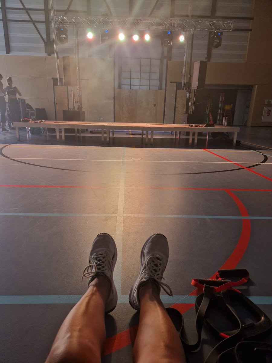 Bibietjuh's tweet photo. Klaar voor de nieuwe lancering LesMills #bodybalance #lmcore #tone ❤️ https://t.co/jzCnbo65g7