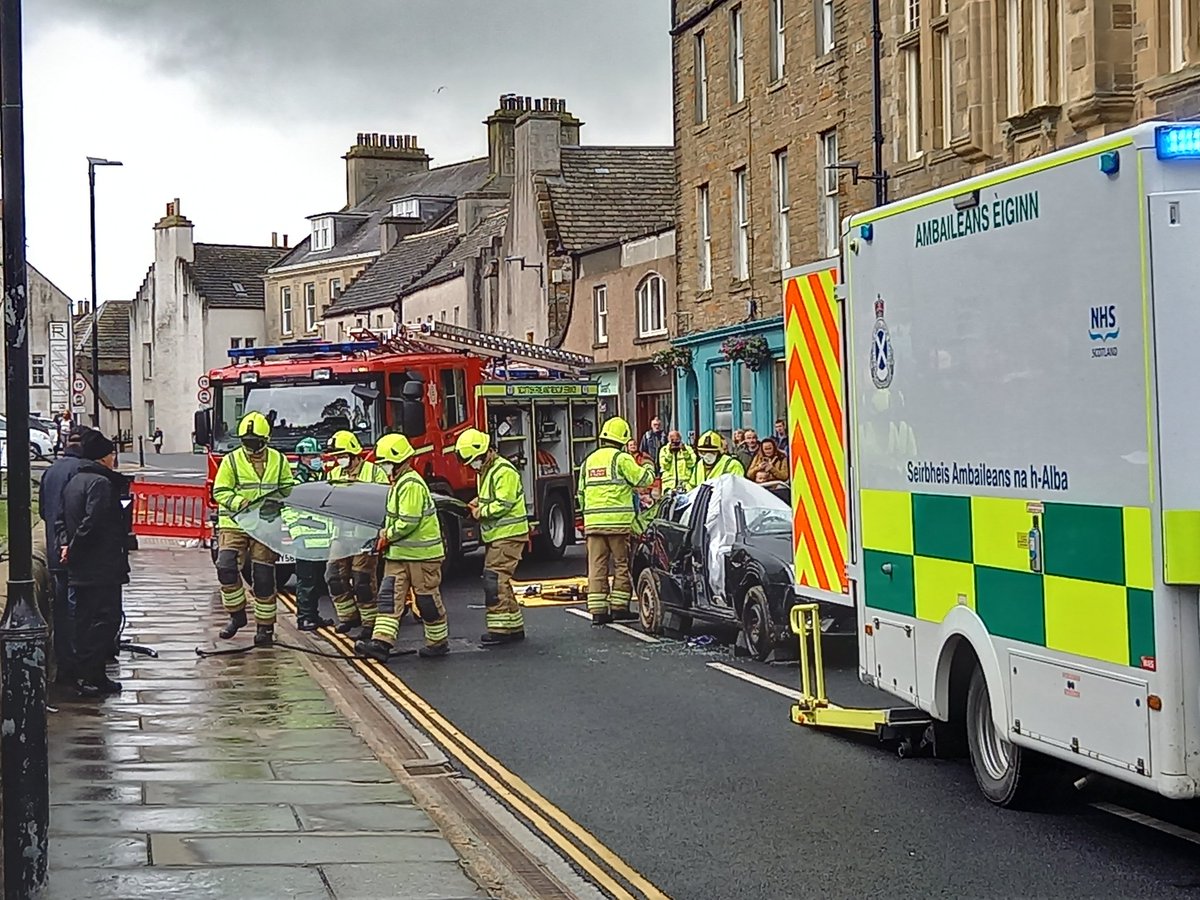 Watching the Road Safety event with mock-up crash in Orkney. Appreciation of our emergency services. @RGUNMandP  #teamwork