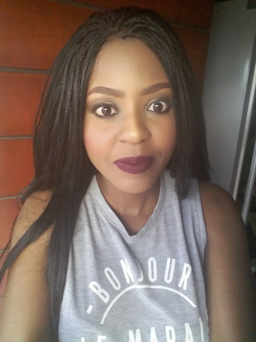 MakeUpByShirzz's tweet photo. How it started in 2017 vs How it's going currently and still open to learning and perfecting my craft 🤗
#makeupbyshirzz #makeupartist #GirlTalkZA #shetalkza https://t.co/dxU6mKgkMa