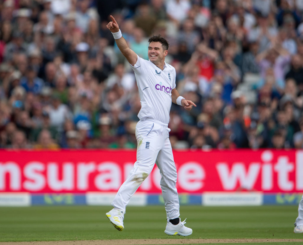 Most Five-Wicket Haul Test: James Anderson inches closer to Rangana Herath and Anil Kumble on Most fifer in Tests after 60/5 against India in 5th Test: Check OUT