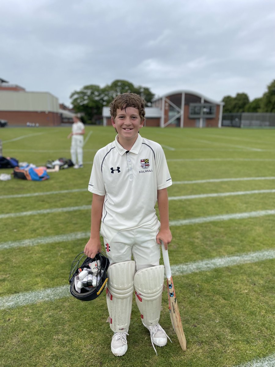 An excellent 85* for Jamie in our U12a game 👍🏽🏏 #ambition ⁦<a href="/solsch1560/">Solihull School</a>⁩