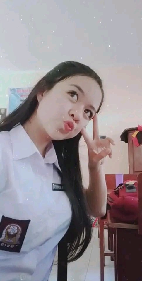 ariessuseni's tweet photo. Kangen sekolah https://t.co/hxUaoDpN77