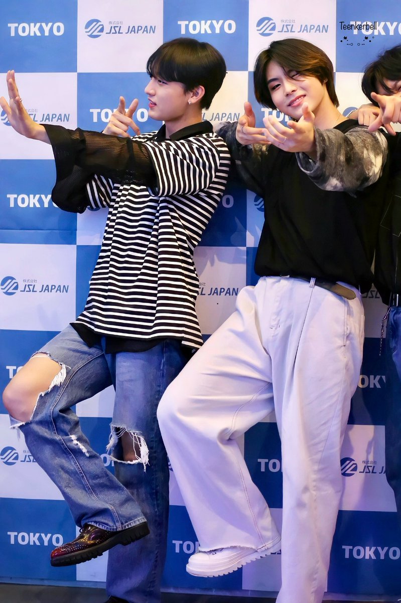 _TEENkerbell's tweet photo. ♥･*:.｡ ｡.:*･ﾟ♡･*:.｡ ｡.:*･ﾟ♥

220701 포토타임
따라쟁이 발견 @ࡇ@ 애기즈쨩카와이ㅣㅣ

#RoaDB #틴 #데이 #로드비 #RoWaY #로웨이 #애기즈 
@RoaDB_official 

♥･*:.｡ ｡.:*･ﾟ♡･*:.｡ ｡.:*･ﾟ♥
어휴색깔좀못맞춤ㅜ좀이상해ㅜ https://t.co/iOG35M1mMm