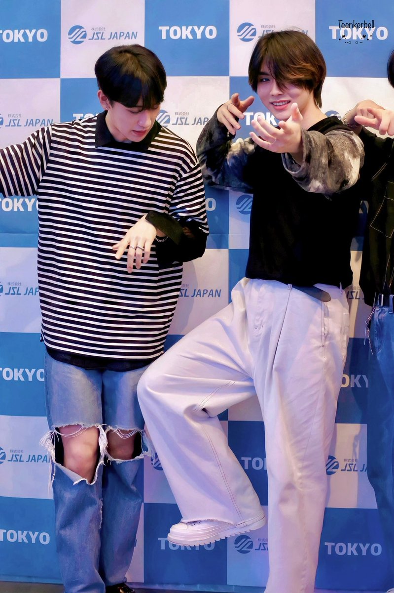 _TEENkerbell's tweet photo. ♥･*:.｡ ｡.:*･ﾟ♡･*:.｡ ｡.:*･ﾟ♥

220701 포토타임
따라쟁이 발견 @ࡇ@ 애기즈쨩카와이ㅣㅣ

#RoaDB #틴 #데이 #로드비 #RoWaY #로웨이 #애기즈 
@RoaDB_official 

♥･*:.｡ ｡.:*･ﾟ♡･*:.｡ ｡.:*･ﾟ♥
어휴색깔좀못맞춤ㅜ좀이상해ㅜ https://t.co/iOG35M1mMm