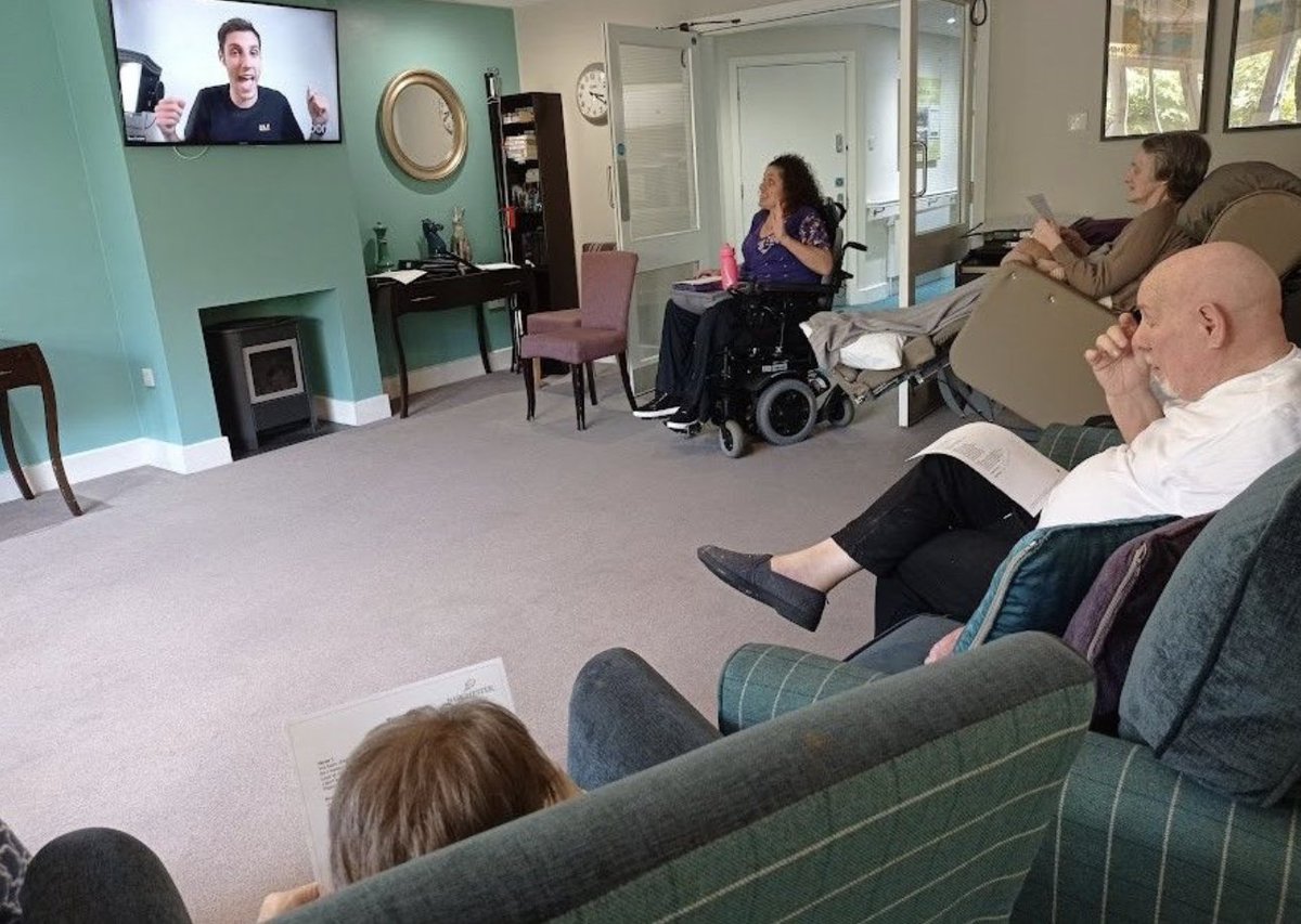 Dan Cooper (@dancooperonline) on Twitter photo It was really fun to be involved in this the other day. Thanks for having me <a href="/Barchester_care/">Barchester Healthcare</a>. Singing really is incredibly powerful! ๐๐ป๐
Read the full article ๐: inyourarea.co.uk/news/southgateโฆ It was really fun to be involved in this the other day. Thanks for having me <a href="/Barchester_care/">Barchester Healthcare</a>. Singing really is incredibly powerful! ๐๐ป๐
Read the full article ๐: inyourarea.co.uk/news/southgateโฆ