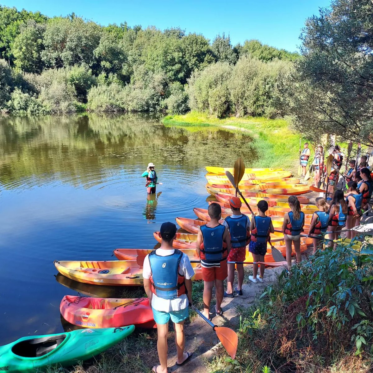 paraisosscc's tweet photo. Ayer día de actividades en el río. #CampamentoJaraiz #veranosscc https://t.co/0Ahx8n9Wzn