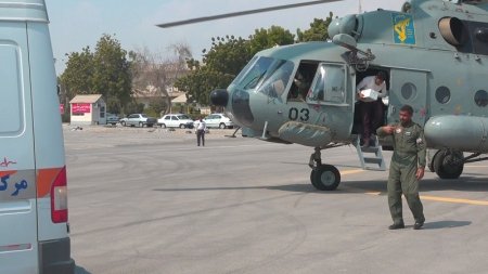 projectmeshkat's tweet photo. عملیات انتقال مصدومان زلزله استان هرمزگان توسط بالگردهای هوادریای نیروی دریایی سپاه انجام شد. https://t.co/yylI5SUklr