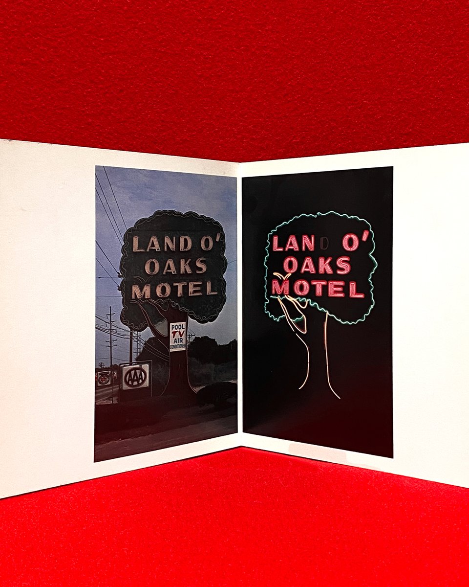 acnestudios's tweet image. #FromtheLibrary: American Neon Signs by Day &amp;amp; Night by Toon Michiels

Photographer Toon Michiels captures the American open road in his trips across the USA during the 1970s.  
 
#FromtheLibrary, a monthly look inside the pages of the books in the library at Acne Studios HQ.