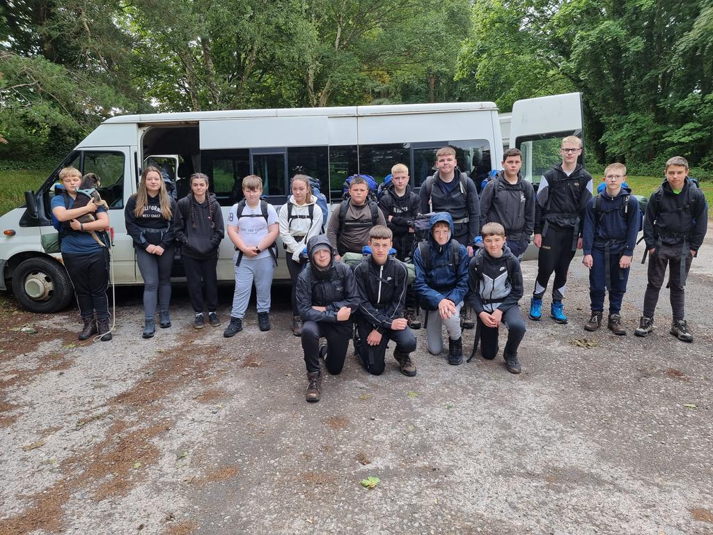 BDS_OutdoorED's tweet photo. Day 1 of @BdownSchool @Futura_Learning @DofESouthWest  Bronze Expedition in the beautiful Chew Valley area. https://t.co/45XPQamH1j
