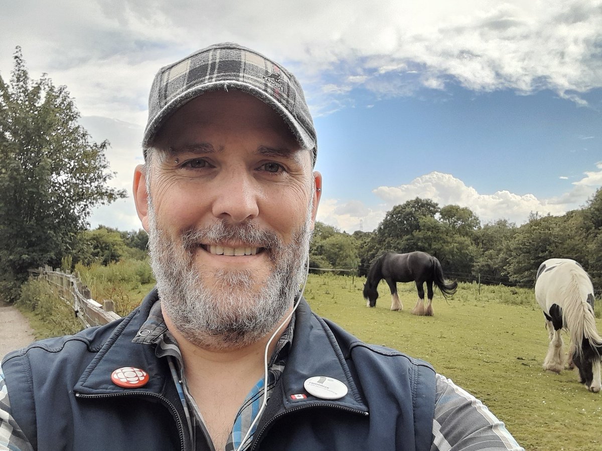 drvan's tweet photo. OnThe9 #DaysOfSummer2022 a 12k step journey to #Marple with Angus along the canals. So many beautiful shots. I do love a good canal-shot. Also, I found a house I'd like to purchase, please &amp; thank you. And thank you to @robsy74 for coming to pick me up. ☺ https://t.co/edg2y1mWZU