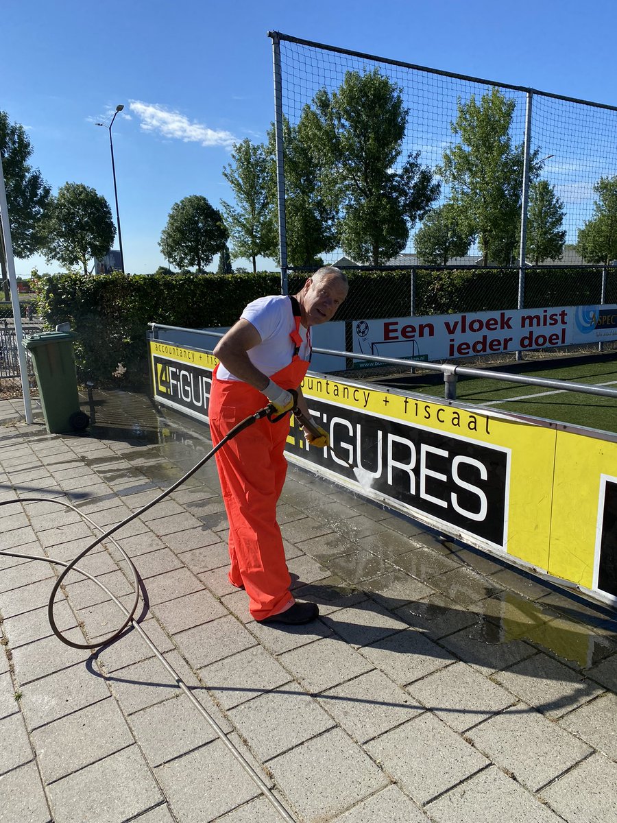 VisserHendri's tweet photo. Vanmorgen weer lekker geklust op de Zwaaier en dat is hard nodig ook. Volgende week zaterdag (en doordeweeks ook) weer actie en meld je gerust aan om te helpen bij @KozakkenBoys https://t.co/x6gwaRyU97