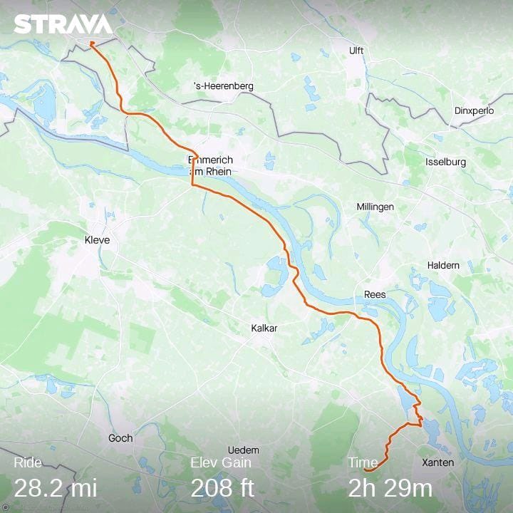tourdmilt's tweet photo. A shorter day yesterday but another beautiful cycle in the scorching sun ☀️ https://t.co/wa4AyXWlZT