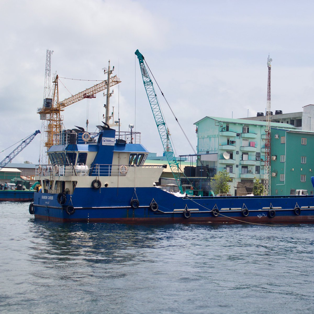 RainbowConstruc's tweet photo. Move heavy shipments to anywhere in the Maldives. Call 7222951 for more information. 

#rainbowcarrier #rainbowconstruction https://t.co/1GsqiwcKjJ
