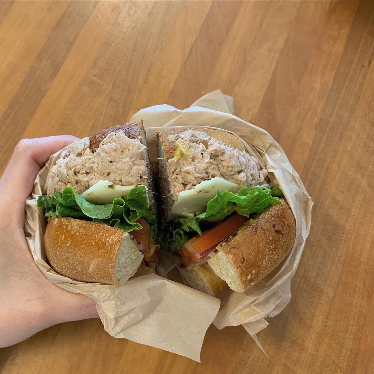 n3tsai1_n3tsai's tweet photo. Good morning start 🥯🥯🥯 #pdxeats #pdxvibes #pdxcafe https://t.co/OZWba061Um