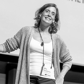 complexitatcat's tweet image. @complexitat will have a fantastic President for the next 2 years! Marta Sales-Pardo, @sees_lab co-founder and @universitatURV full professor. 👏

Welcome Marta, and many thanks for taking this important resposability 🙏