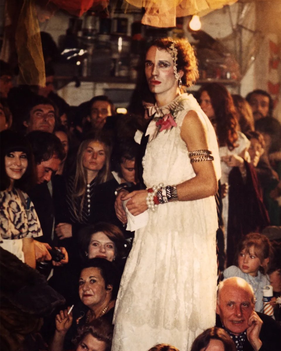 You are cordially invited to join us for the exhibition launch of Andrew Logan's 'Alternative Miss Universe', from 6pm to 8pm on Tuesday 12th July 2022.

To join us please RSVP to: leicestergallery@dmu.ac.uk