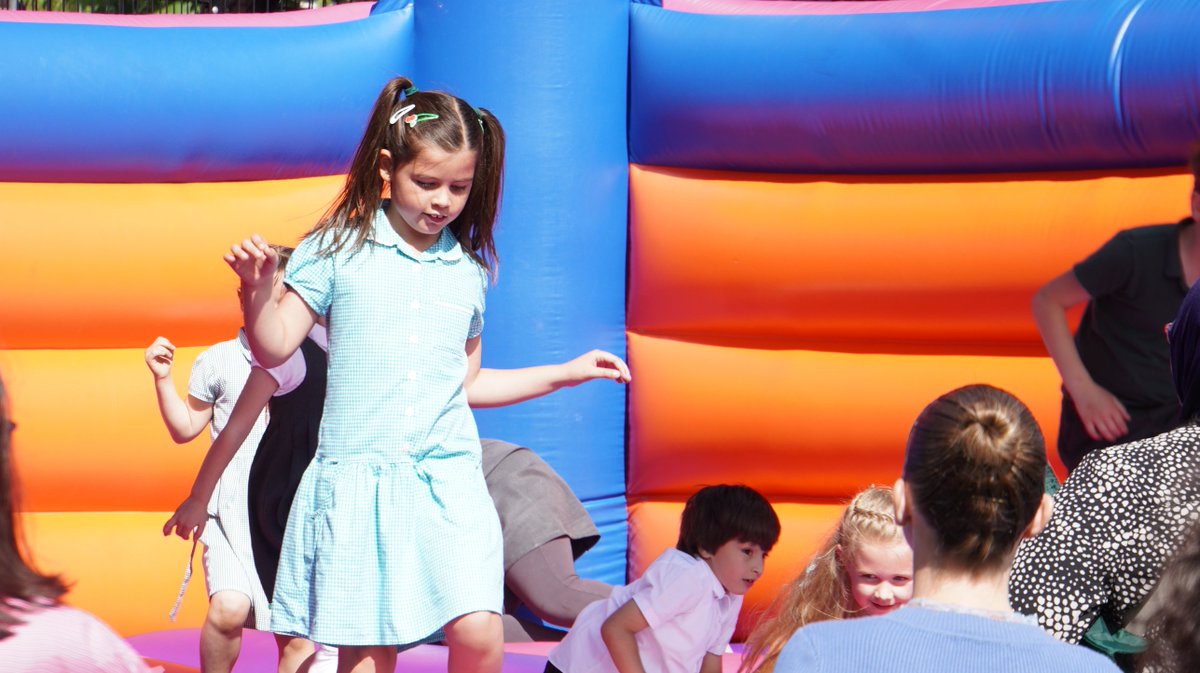 AlbionPrimary's tweet photo. Albion welcomed the community to the annual Summer Fair. Thank you to everyone who organised the fair and to everyone that made it such an exciting event. #APSfair https://t.co/KPNgMu6vpK