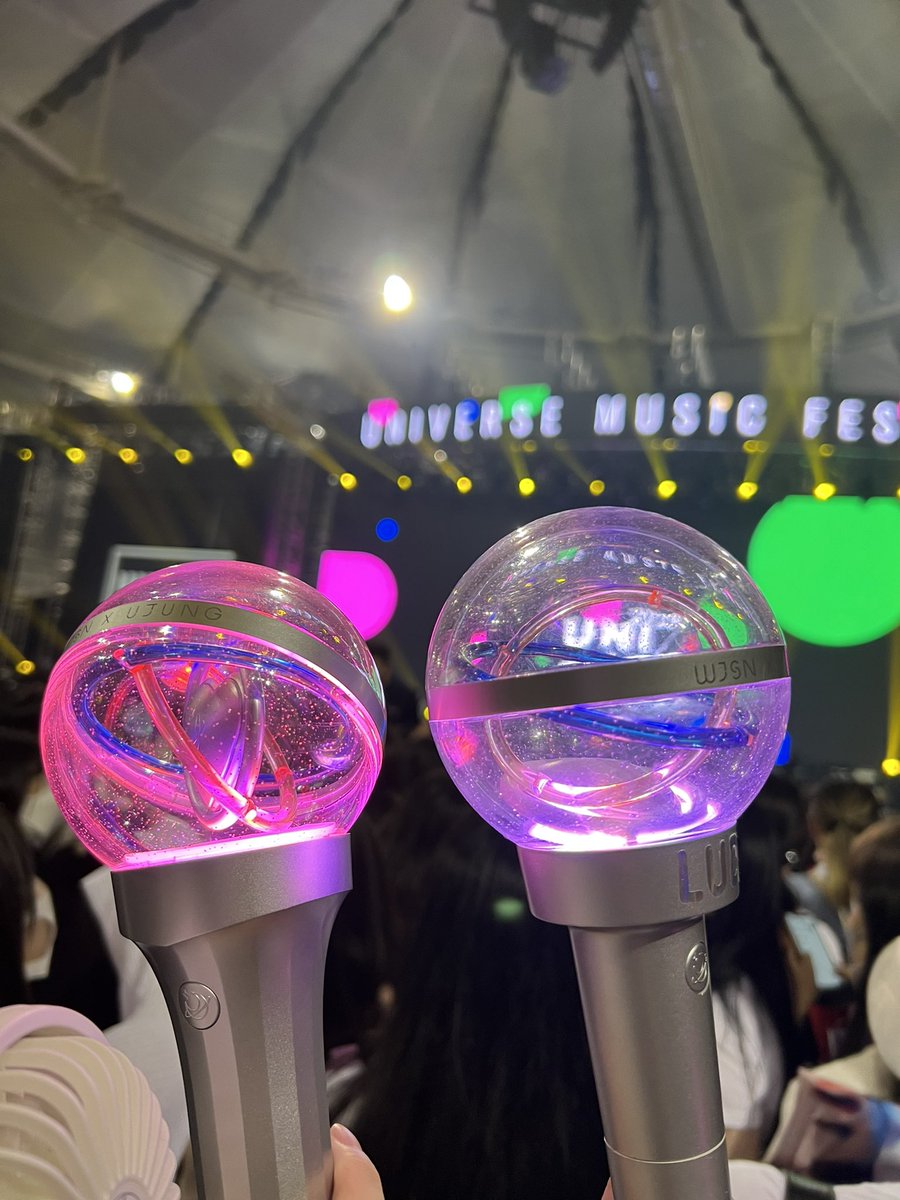 헤헿 설아팬이랑 언니들 보러왔어요