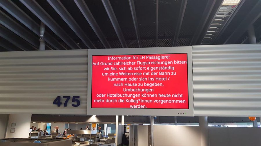 Antibiotics Applying Custodian Haos și pe aeroportul din Frankfurt. Lufthansa a capitulat în fața  numărului mare de turiști. Anunțul companiei (VIDEO, FOTO) - B1TV.ro