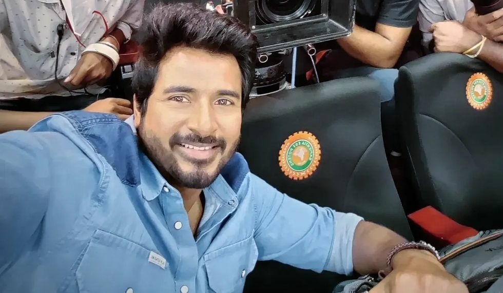 Darling Don Eyy... Una pickup uh  panidava 🌝😉
@Siva_Kartikeyan 
#50DaysOfDON