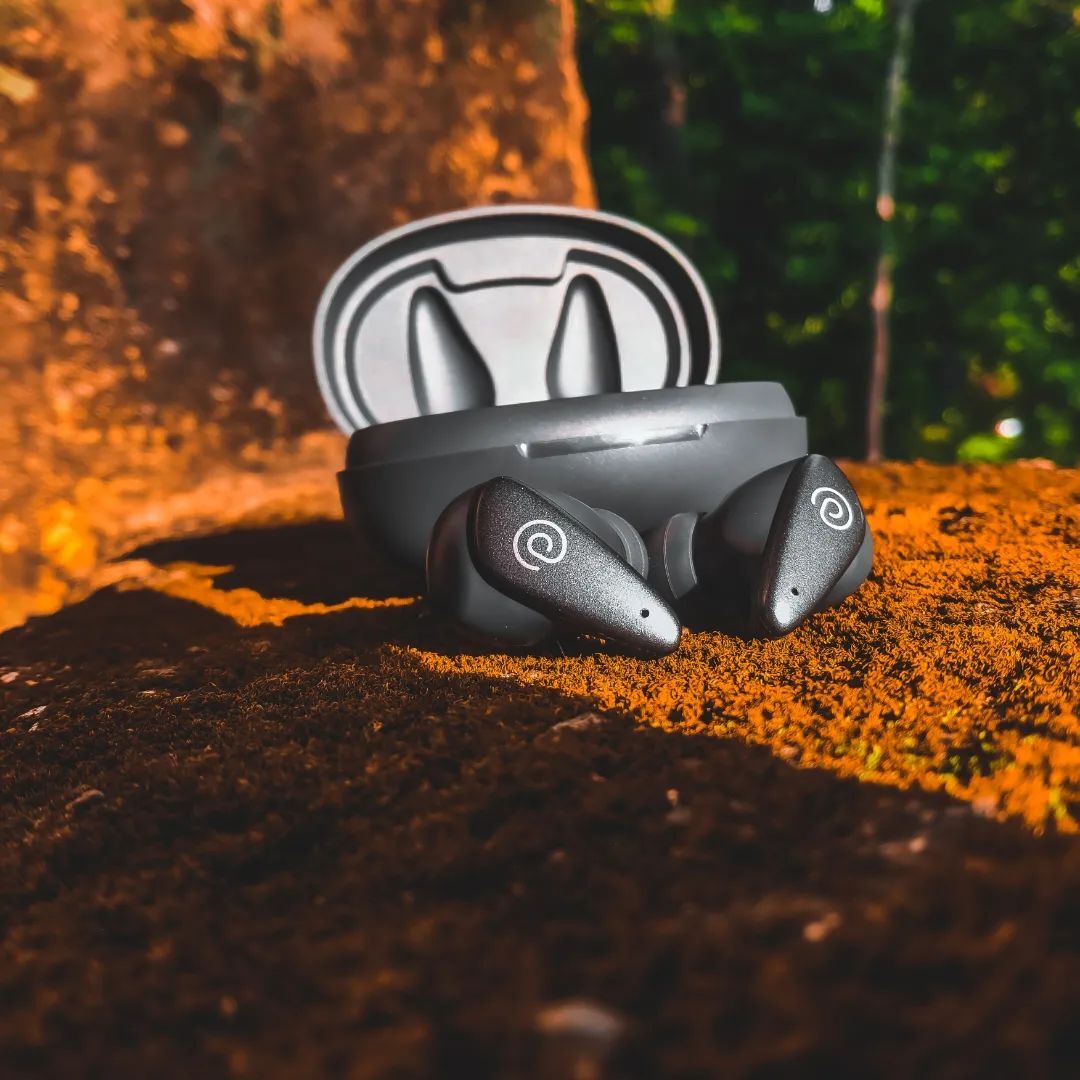 pTronIndia's tweet photo. Music is like SunshineπβοΈ
#BassbudsWave #PlayTheWave #pTronEveryday https://t.co/Y9iXCKyfiD