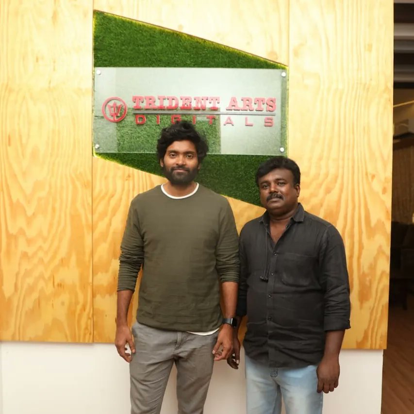 directormskumar's tweet photo. #BUMPER *ing @act_vetri @iamshivani_n prod by @vetha_pictures,Post Production goes in full swing.Coming Soon in Theatres!

@directormskumar @vinothrsamy @mukasivishwa #GovindVasantha @iamKarthikNetha #HareeshPeradi @supenthiran @stuntsudesh @thangadurai123 @Rk_Rajkamal @onlynikil https://t.co/zJBxPBqy23