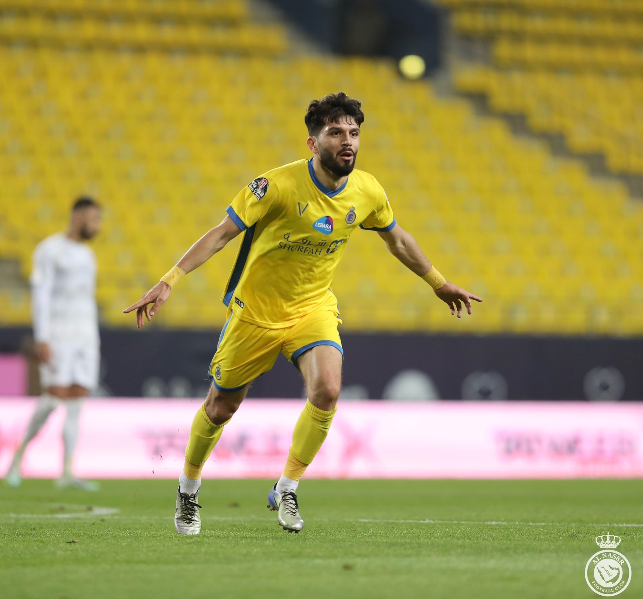 Аль наср игроки. Машарипов аль наср. П т аль. Таль электрическая тэ 500. П т аль.