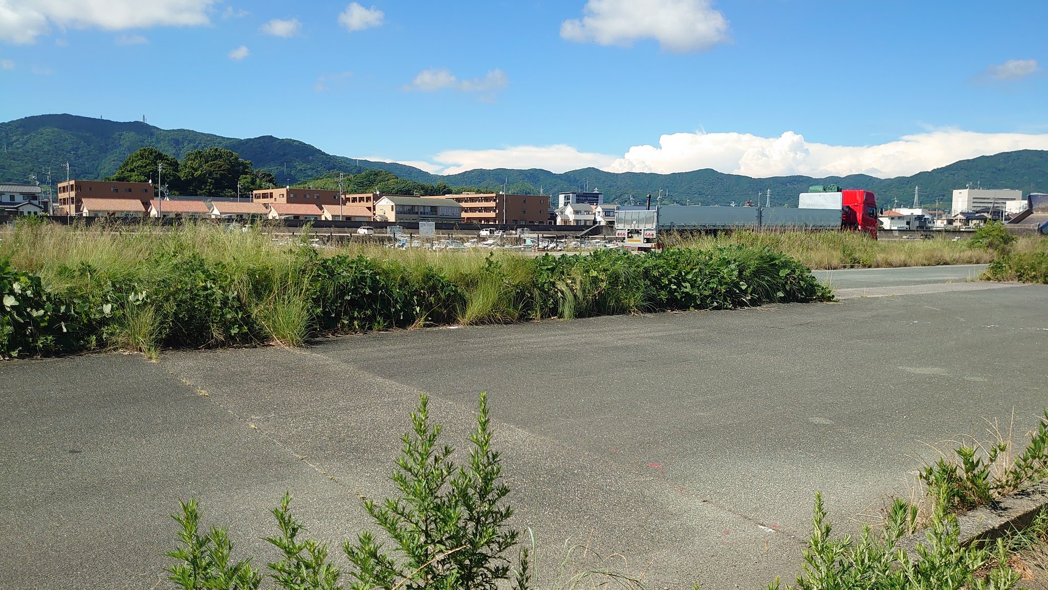 空白 Twitter 搜尋 Twitter