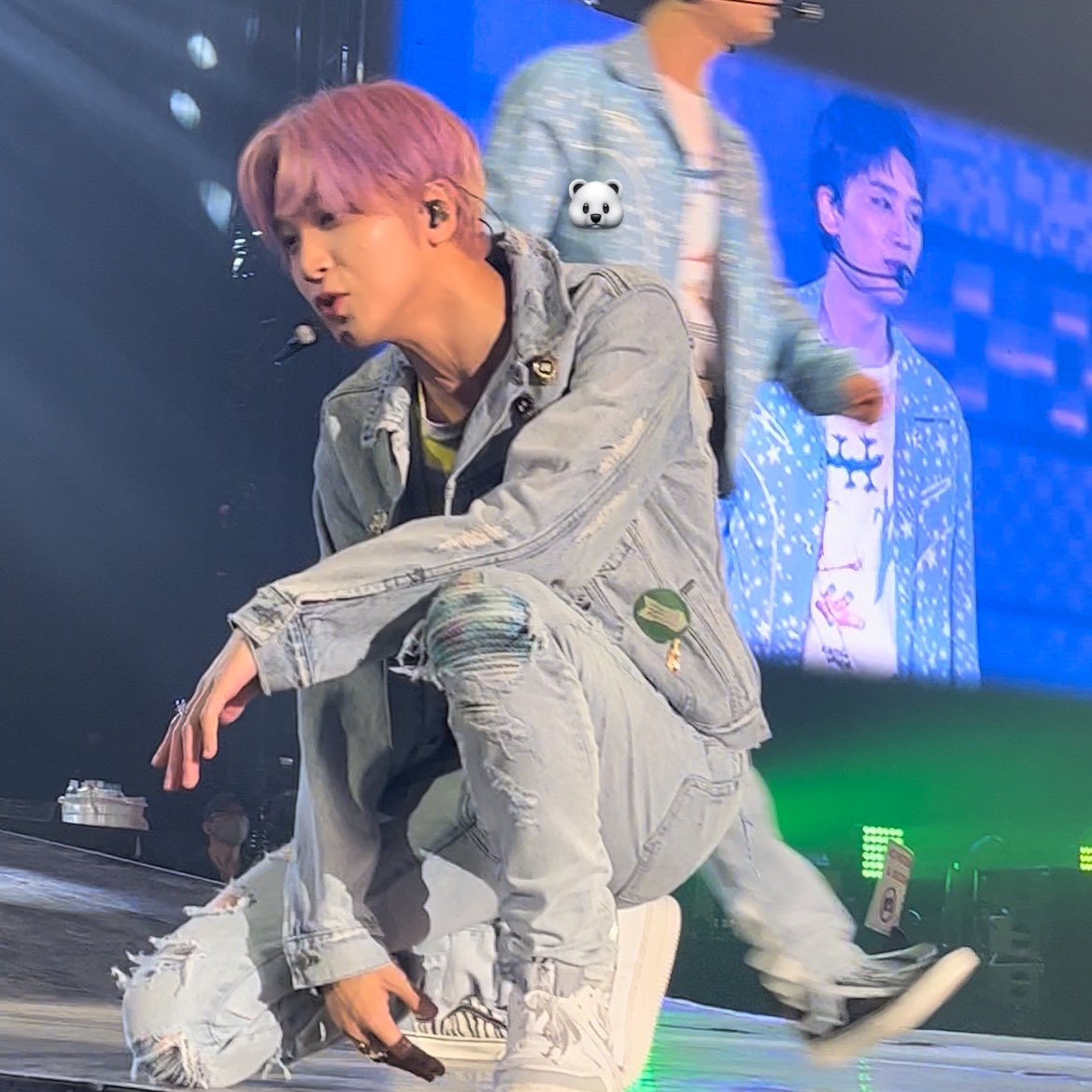leejn_o's tweet photo. haechan!!!!!! 🐻
#NCT127inSG https://t.co/2xJCAaYC0g