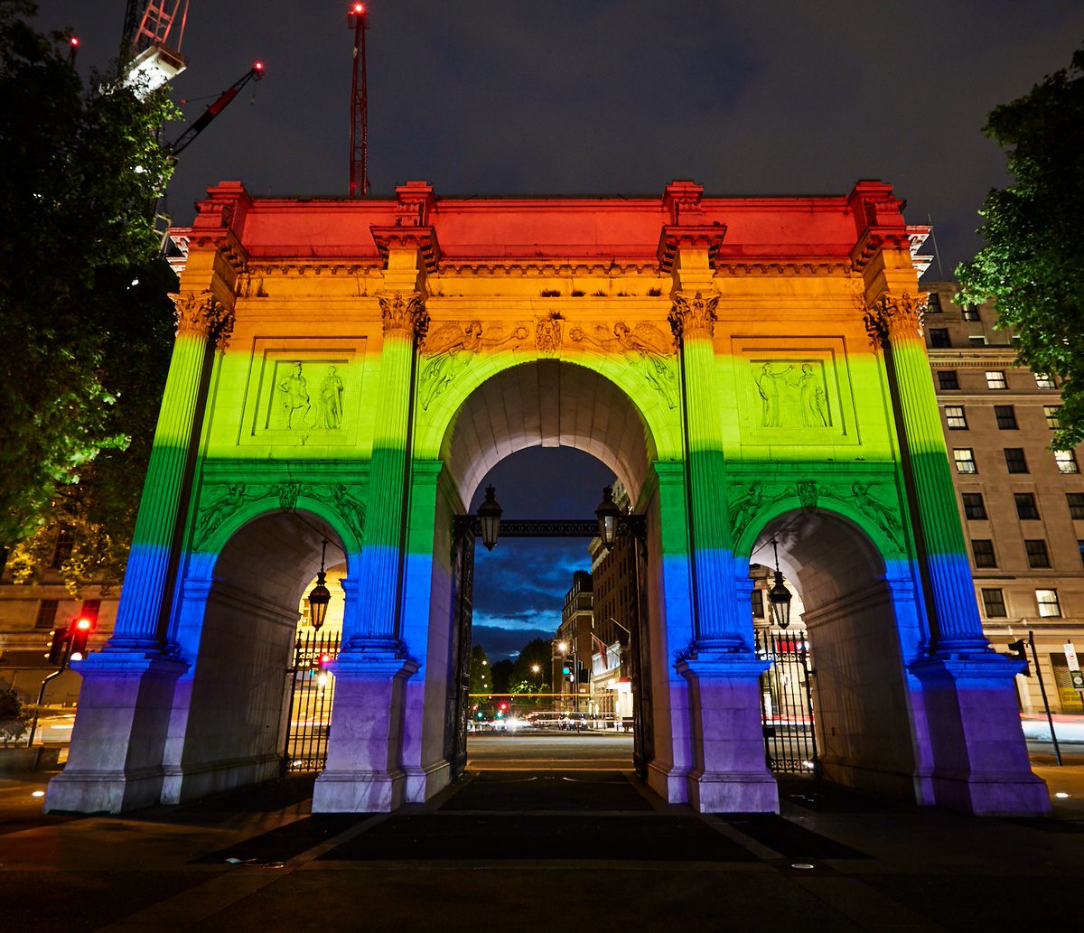 In 2019 we illuminated #MarbleArch for the first time ever in the colours of the iconic rainbow flag in celebration of @PrideInLondon 🌈 Today, we celebrate 50 years since the first Pride march in the UK 🏳️‍🌈 #PrideInLondon #AllOurPride