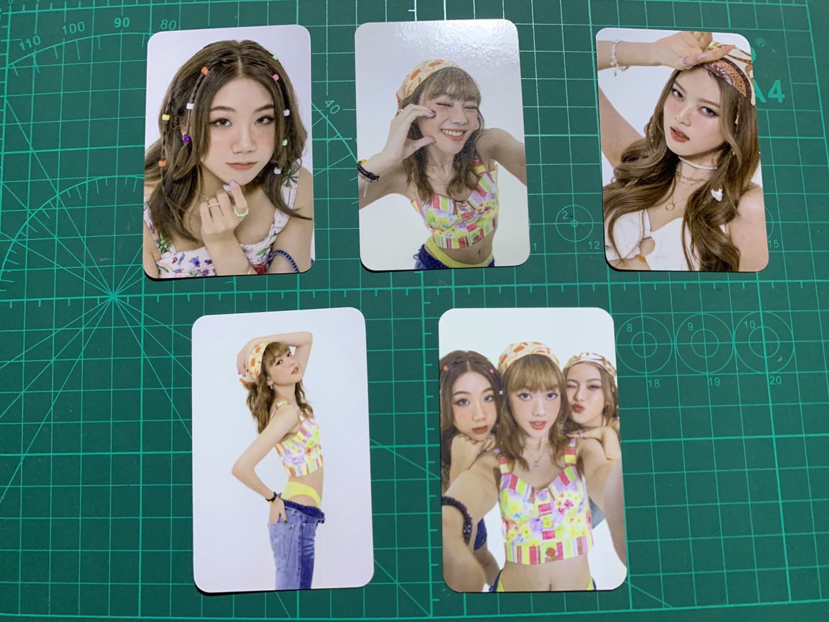 SUNME001's tweet photo. การ์ดPiXXiE💖🧚🏻‍♀️ รอบ2 
การ์ดรวมรอบแรก 
📓 ใบละ 55฿ 
📦 ค่าส่ง ลงทะเบียน 20฿ , EMS 40฿ #ตลาดนัดpixxie https://t.co/uEhxWk4b9C