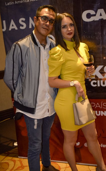 @AlexxxCandela @AlexMarinMex1 @cereza3x @Chamelsg @ViveLalexpo Aquel d&iacute;a fue reencuentro con  amigos<a class="tags" href="/tag/alexxxcandela">@alexxxcandela</a><a class="tags" target="_blank" title="On Twitter" href="/?out=eyJ0eXAiOiJKV1QiLCJhbGciOiJIUzUxMiJ9.eyJpYXQiOjE3MjQwMDQzMDQsImlzcyI6InR3cG9ybnN0YXJzLmNvbSIsIm5iZiI6MTcyNDAwNDMwNCwiZXhwIjoxNzU1NTQwMzA0LCJyZWRpcmVjdF91cmwiOiJodHRwczovL3R3aXR0ZXIuY29tL0FsZXhNYXJpbk1leDEifQ.vWRox9FEYcUp-Rwjj_yIUGPtrkEr3acTm8sgIeKoQU7KCGqvzqhhVRUp9qYzML5bPh5pzsSTsxEvZb0xnL-4VQ">@AlexMarinMex1</a><a class="tags" href="/tag/cereza3x">@cereza3x</a><a class="tags" href="/tag/chamelsg">@chamelsg</a><a href="/tag/nuevafotodeperfil"class="tags"><span>#nuevafotodeperfil</span></a>