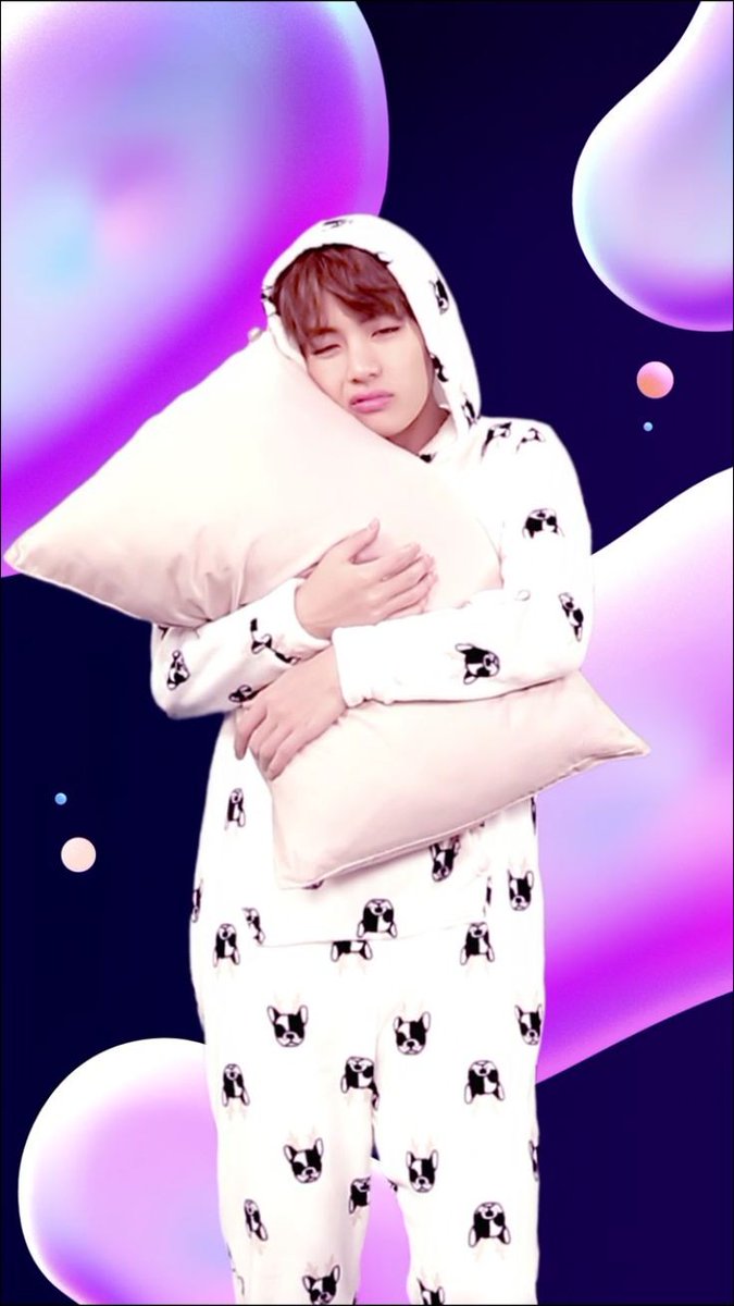 Roocap1's tweet image. Buen día familia.. se arranca como corresponde con More y con sueño 🤭 🥰 vamos con el último día de trabajo 💪 
Besotes, tengan un hermoso Sábado😘💜

#StreamMore
#StreamFor_V
@BTS_twt