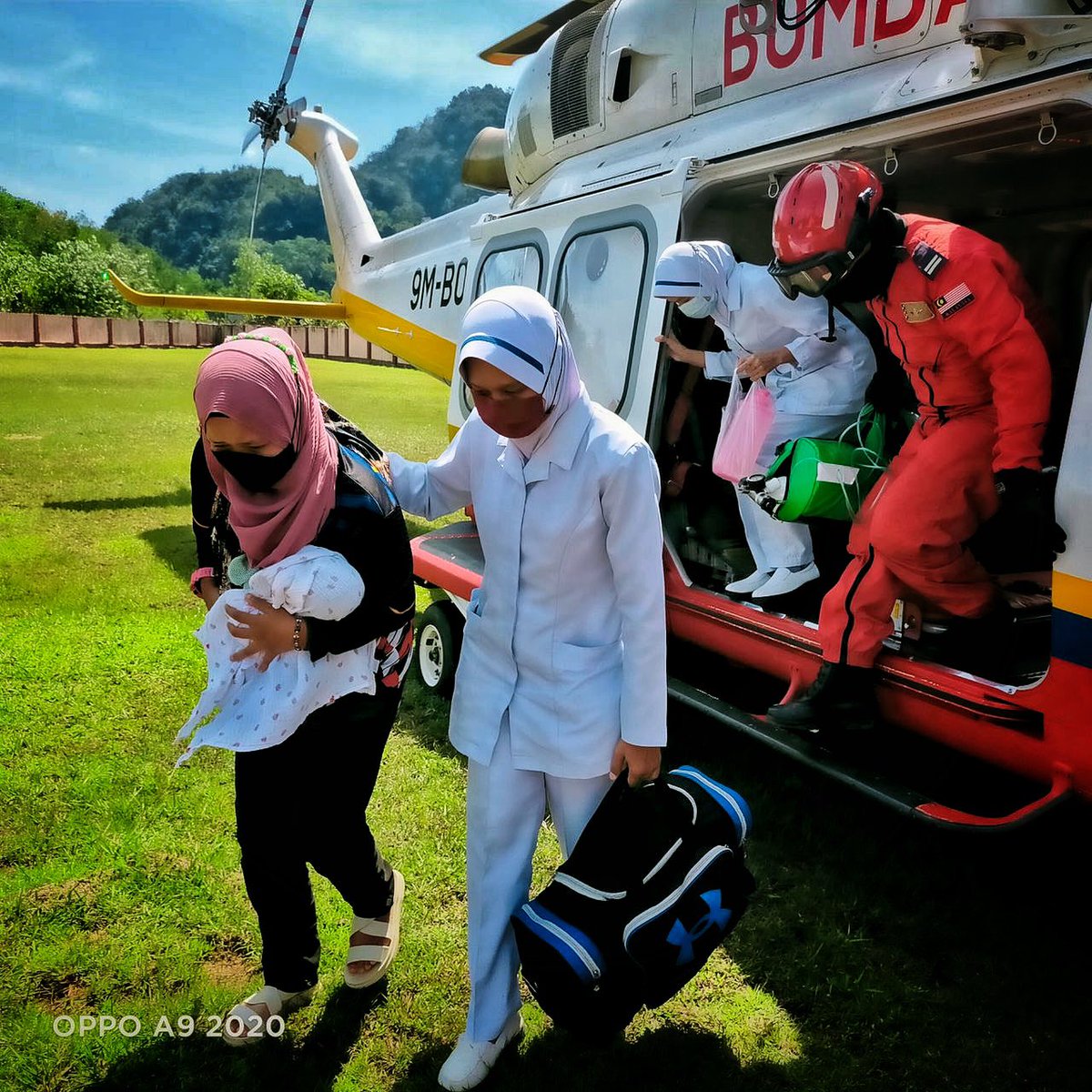 MEDEVAC 'A' KG DAKOH, POS BALAR - GUA MUSANG, KELANTAN. 
AW139 - BOMBA 07 - 02 JULY 2022
EJAK DISFAN BIN ABDULLAH 2 BULAN (DEMAM PANAS/SESAK NAFAS/SELSEMA - 2 HARI DAN TIDAK BOLEH MENYUSU)
<a href="/kpkt_gov/">KPKT</a> <a href="/KP_bombaJBPM/">YAS Dato' Sri Abdul Wahab bin Hj Mat Yasin</a> <a href="/NaziliMahmood/">Nazili Hj. Mahmood</a> <a href="/rizalbomba/">Mohd Rizal</a> <a href="/capt_saiful/">Muhammad Saiful Nizam Bin Samsudin</a> <a href="/fiSoLroSLi/">Fisol</a> @bombakelantan