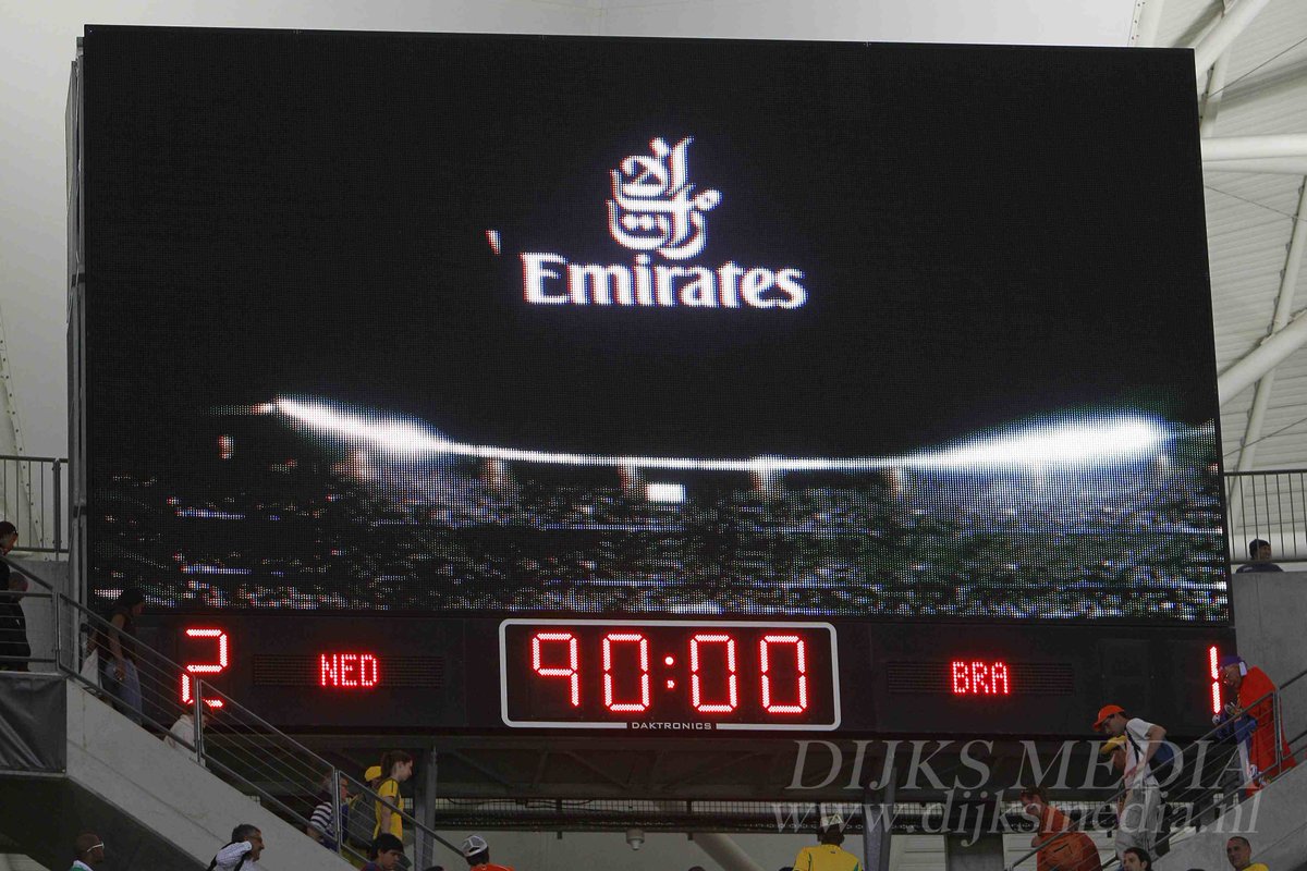 Vandaag 12 jaar geleden: Nederland - Brazilië (2-1) in Port Elizabeth #wk2010 #dijksmedia  #sportfotografie #sportfoto #sportphoto #sportsphotography #sportfotograaf #sportphotographer #sportpics #canon