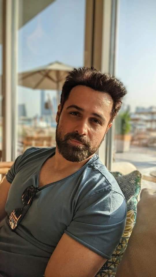 Shumaira143's tweet photo. @emraanhashmi ❤️❤️❤️❤️😘😘 https://t.co/Udv5HKN6Su