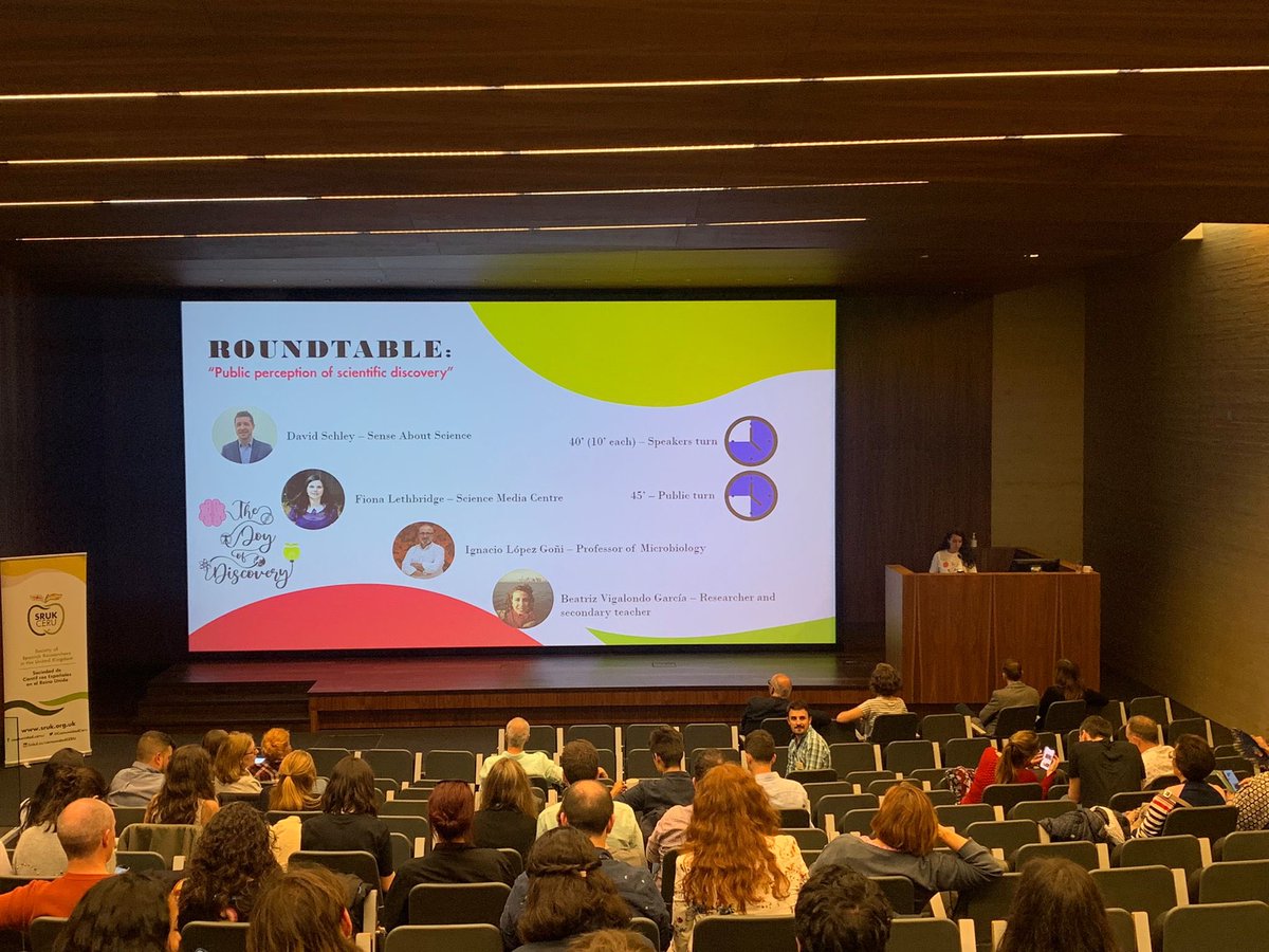 And as the last session for today we have the round table on science communication! #SRUK2022
<a href="/microBIOblog/">microBIO</a> <a href="/senseaboutsci/">Sense about Science</a> <a href="/BVigalondo/">beavigal</a> <a href="/flethbridge/">Fiona Lethbridge</a>