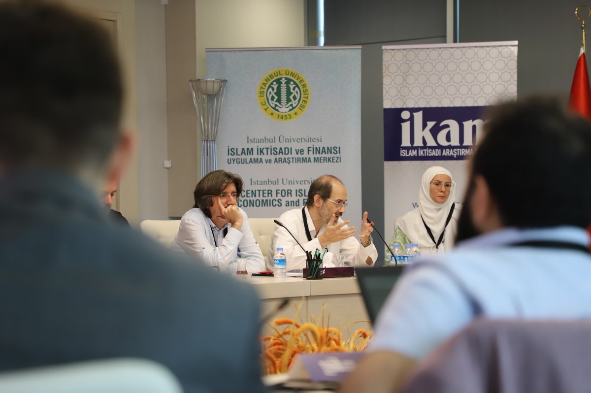 ikamorgtr's tweet photo. Çalıştayın ikinci oturumu  katılımcıların soruları ve müzakeresi eşliğinde sona erdi. https://t.co/qNUqFNQEJq