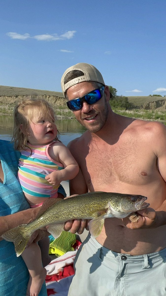 Had an awesome time on the lake with the kids!! Caught some fish as a bonus!! caught them using the liquid mayhem leach scent!! <a href="/LiquidMayhem_/">Liquid Mayhem</a> <a href="/AmericanTackle/">American Tackle Co.</a> <a href="/tackledepotca/">Tackle Depot</a> <a href="/amphibiaeyegear/">Amphibia Eyegear</a> <a href="/Smartbaits/">Smartbaits</a> @GloProLures <a href="/Fishinggeeks/">Fishinggeeks</a> <a href="/PikeDreamers/">PikeDreamers</a> <a href="/HEYBOOUTDOORS/">Heybo</a>