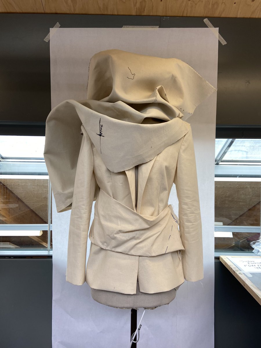j_ewusie's tweet photo. Process, toiles from graduate collection. https://t.co/JPUutIphOY